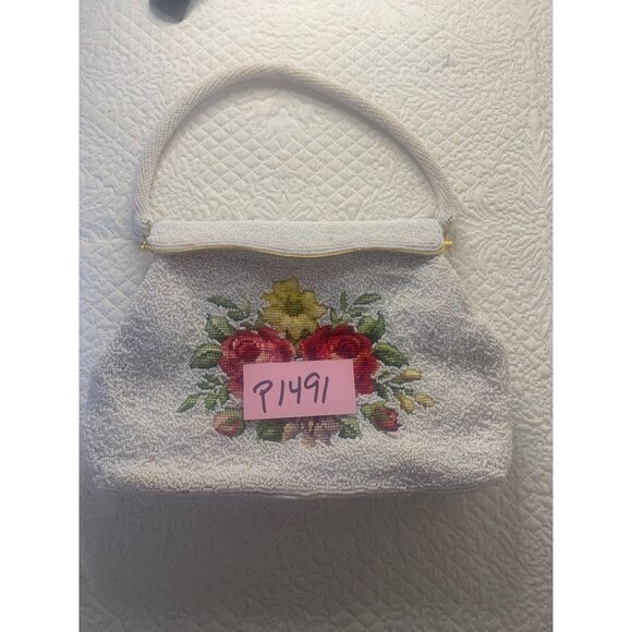 Needlepoint Roses Beaded Handbag Magnetic Closure and Inner Pockets - Picture 12 of 12